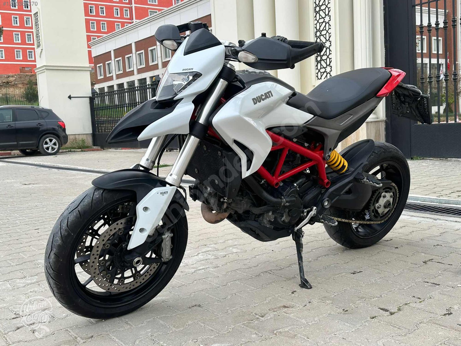 Ducati Hypermotard 821 foto 12